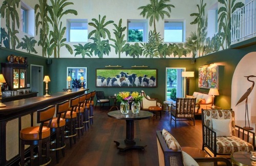 Long Island Villa | Hummingbird - Beach Front - 3 Bedrooms