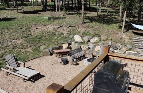 Hangen Ranch And M and B House | Hummingbird Cabin!