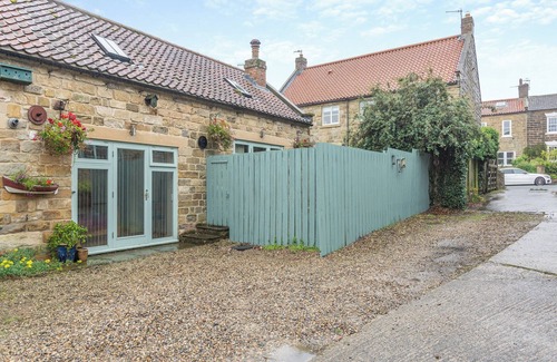 Cloughton Cottage | Hundale Barn - UK44804