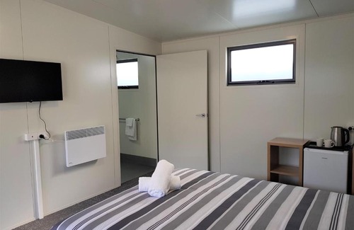 Huonville Hostel | Huon Flash Packers