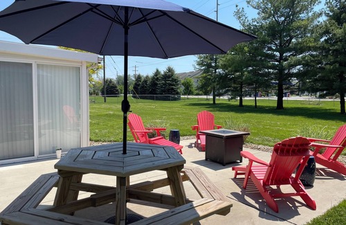 Huron House | Huron Lake House Getaway at Old Homestead Beach = Beach & Chill