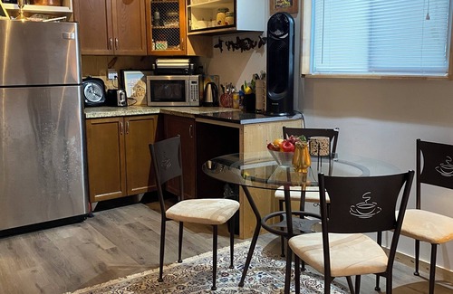 Ashfield-Colborne-Wawanosh Cottage | Huron Lakefront Romantic Cottage/pet friendly/Outdoor Shower for you/pets.