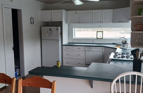 Hammond Apartment | Hurricane Joe's MarinanBlind Bay, NY