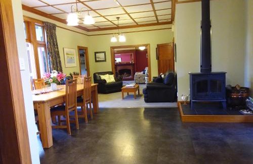 Hurunui Bed & Breakfast | Hurunui Homestead Bed and Breakfast