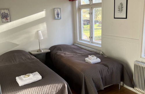 Dala-Husby Bed & Breakfast | Husby Wärdshus