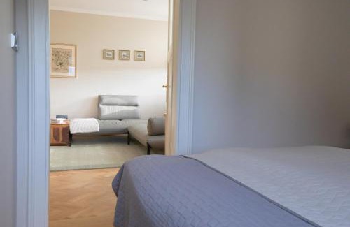 Liberec Apartment | Husova 87 Rosewood Suite