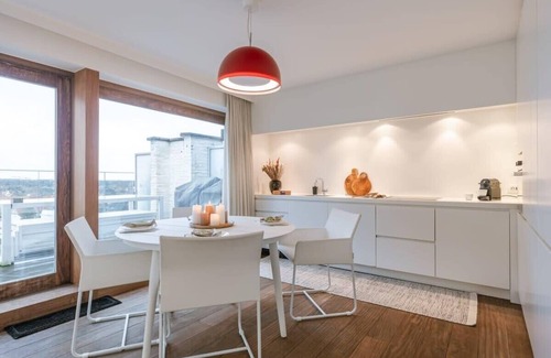 Het Zoute Apartment | Huswell - Modern apartment with terraces and parki