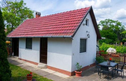Orvenyes Apartment | Huszár vendégház