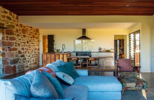 Angaston Bed & Breakfast | Hutton Vale Farm JHA Stone Cellar