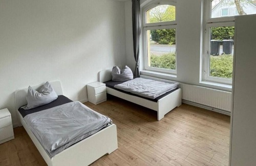 Brunsbuttel Apartment | Hyäne (1-5 Personen)