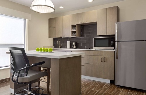 Bryan Hotel | Hyatt House Bryan/College Station