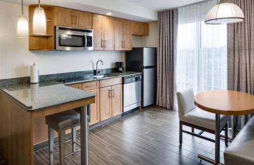 Windsor Hotel | Hyatt House Hartford North/Windsor