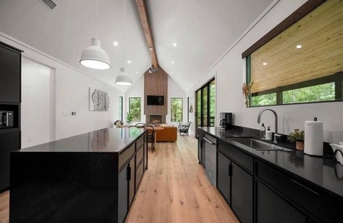 Broken Bow Cabin | Hygge Hill – Secluded Scandinavian Modern Cabin with Hot Tub & Firepit