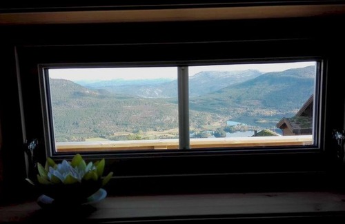 Kviteseid House | Hyggelig Blikk: a new holiday home with an overwhelming view