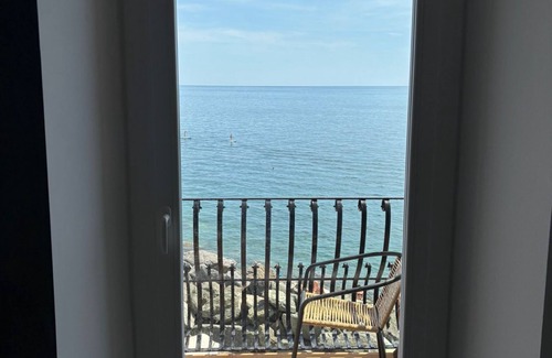 Bogliasco Apartment | HyggeWaves