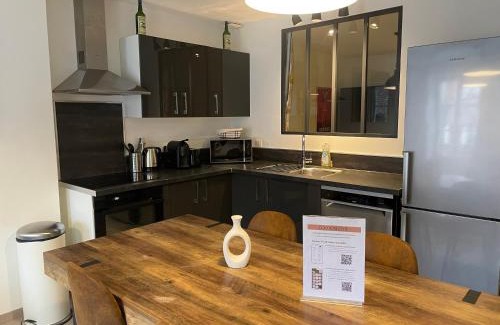 Pontarlier Apartment | Hypercentre, calme, cosy - Le Saint-Pierre