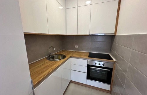 Kragujevac Apartment | I&I 3 Bedrooms Apartment I