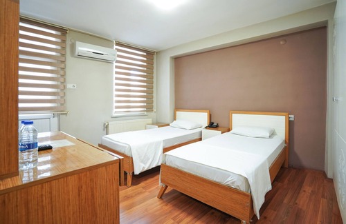 Karesi Hotel | İpek Otel