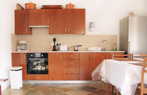 Kalopanayiotis House | I Plateia