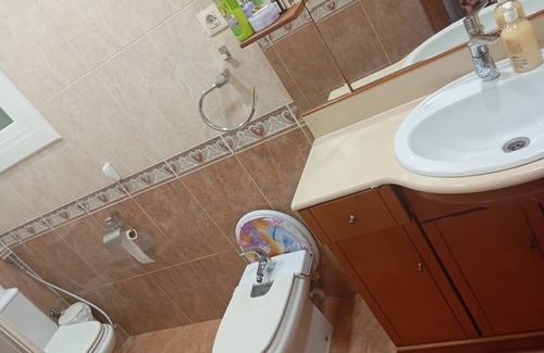 Granollers Condo | I rent a room with kitchen and bathroom close to Barcelona 25 km