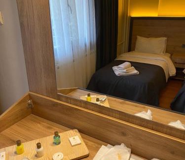 Usak Hotel | İTİL Palas
