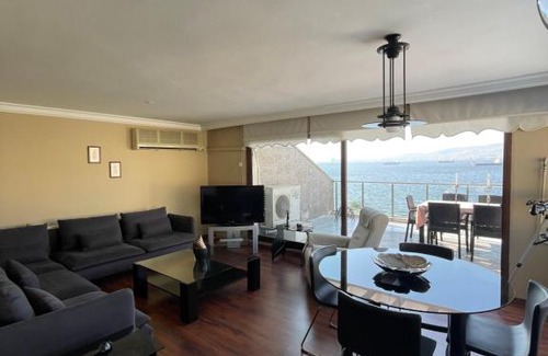 Konak Apartment | İzmir ile başbaşa kalın-Konak’ta Teraslı Daire