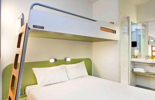 Chateau-Gaillard Hotel | ibis budget Amberieu en Bugey/Chateau Gaillard A42