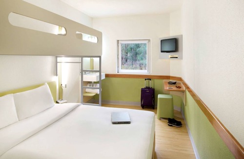 Melbourne Airport Hotel | ibis budget Melbourne Airport