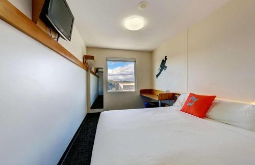 Mascot Hotel | ibis budget Sydney Airport