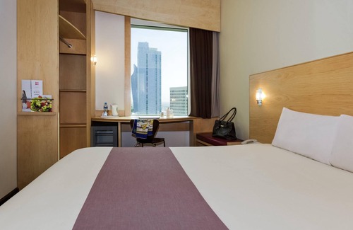 Kuwait City Hotel | ibis Sharq Kuwait