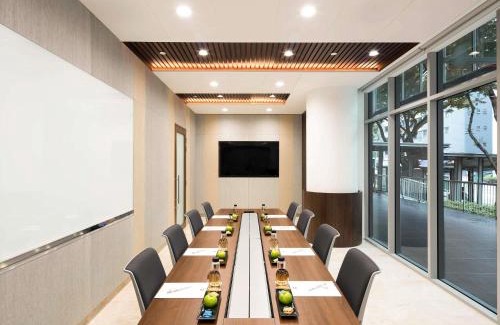 Bencoolen Hotel | Ibis Singapore on Bencoolen - Newly Renovated