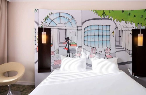 Center Hotel | ibis Styles Evry Courcouronnes Hotel and Events