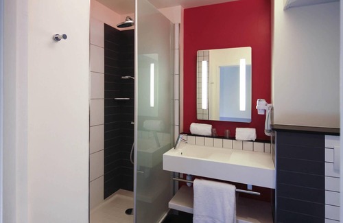 Flers Hotel | Ibis Styles Flers