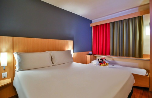 Jardim da Penha Hotel | ibis Vitoria Praia de Camburi