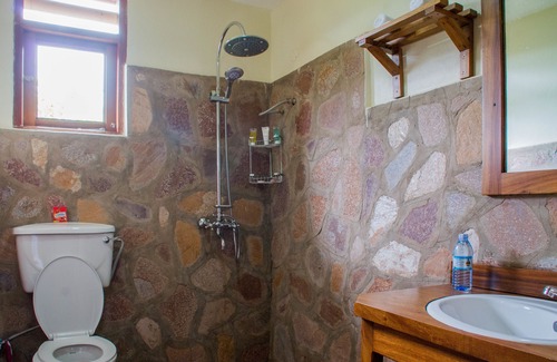 Western Region Cabin | Ichumbi Gorilla Lodge