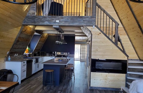 Arnes Cabin | Iconic A-Frame in Spruce Sands