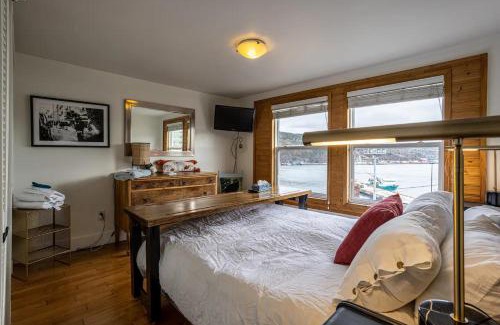 Downtown St. John's House | Iconic Battery Cottagesignal Hillsea&city Views