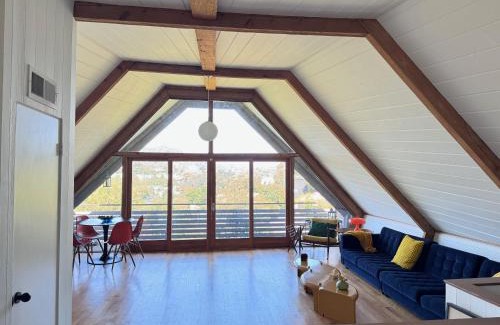 Hollywood Hills House | Iconic Gesner Boat House Wview Of Hollywood Sign