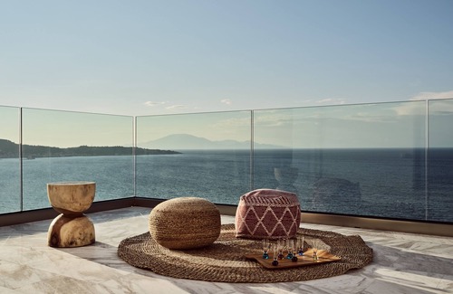 Argassi Villa | Iconic Ionian Mudita Villa