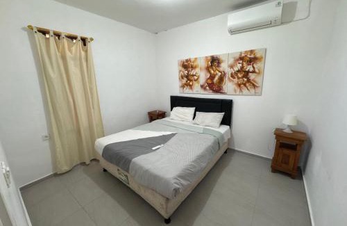 Kartika Plaza House | Chez Suaidah Djamade - Private rooms in private home in Kuta