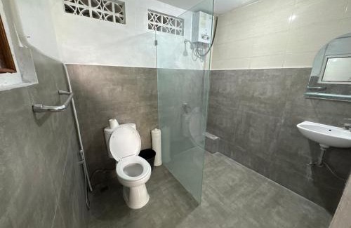 Kartika Plaza House | Chez Suaidah Djamade - Private rooms in private home in Kuta