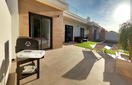 Dolores de Pacheco Villa | Ideal Downtime Destination