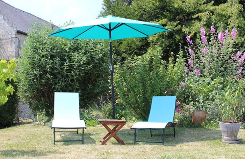Croutoy Cottage | Ideal family and business cottage