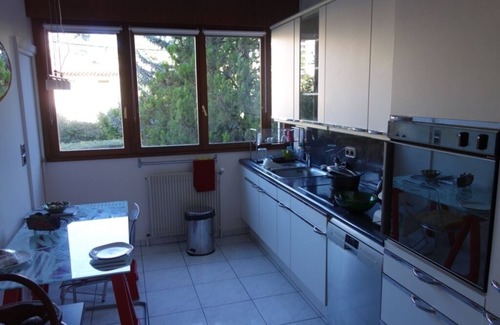 Le Tholonet Apartment | Ideal festivaliers, 110m2, downtown, large garden terrace, to the south
