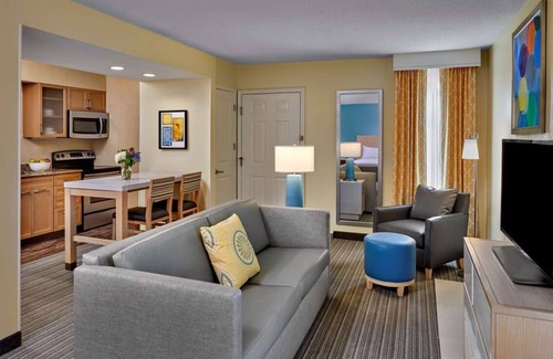 Newark Hotel | Ideal Mix of Comfort and Value! Free Breakfast, Near White Clay Creek State Park