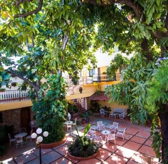 GCH Catchment area Hotel | Ideal Villa Hotel