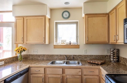 Winter Park House | Ideal Winter Park Retreat – Ski, and Relax! New Listing - 6 Yr STR Hosted Home
