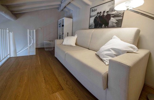 Lucca Historical Center Apartment | Ideally located. City center, station and bus terminal 1500ft, parking 300ft.