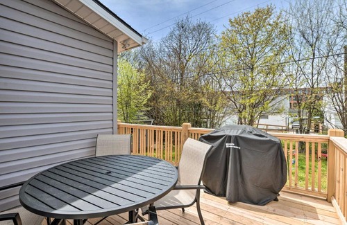 Parker House | Ideally Located Penne Place with Deck and Grill