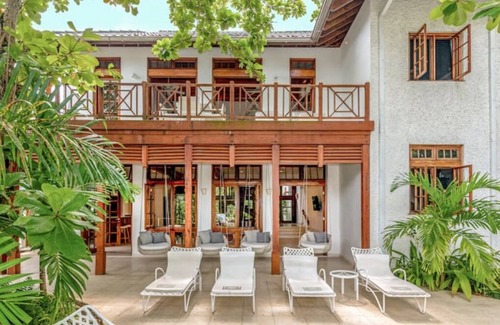Negril Villa | Idle Awhile Villa - Cottonwood Luxury 5 Bedroom Villa, Negril